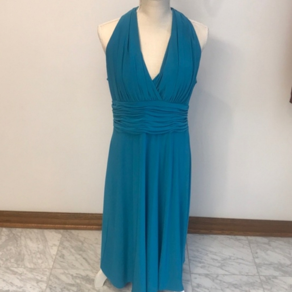 Jones wear Dress